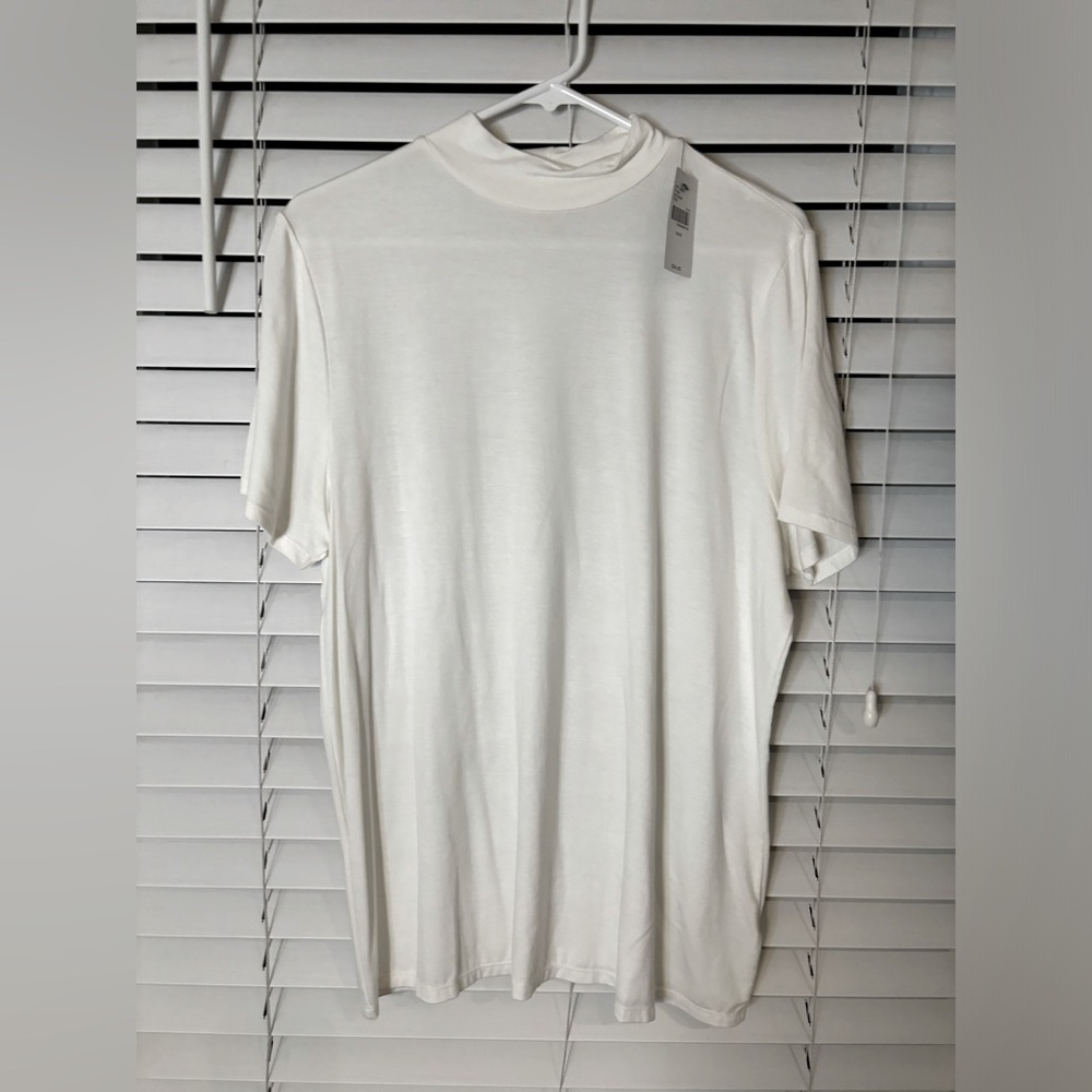 NWT Lane Bryant flowing white short sleeve mock turtleneck top